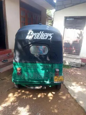 Bajaj 4 Stroke 2008 Three Wheel (Used)