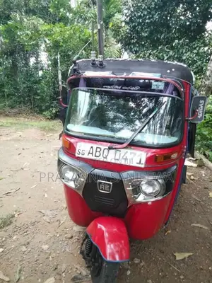 Bajaj RE 4 Stroke 2017 Three Wheel (Used)