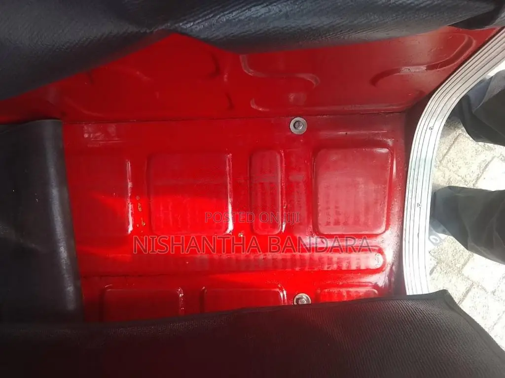 Bajaj 4 Stroke 2009 Three Wheel (Used)