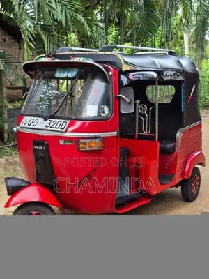 Bajaj 4 Stroke 2008 Three Wheel (Used)