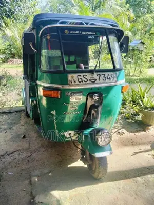 Bajaj 2 Stroke 2002 Three Wheel (Used)