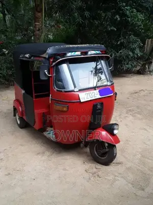 Bajaj RE 2 Stroke 1996 Three Wheel (Used)
