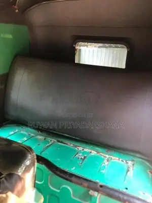 Bajaj RE 205 2011 Three Wheel (Used)