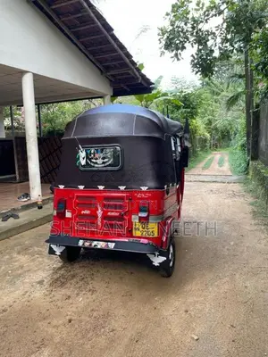 Bajaj RE 2 Stroke 2006 Three Wheel (Used)