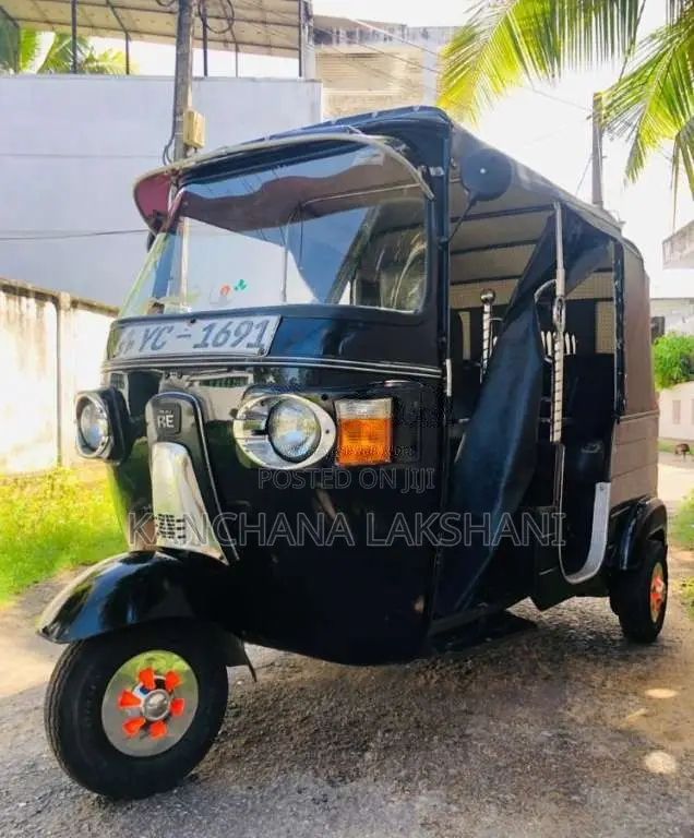Bajaj 4 Stroke 2010 Three Wheel (Used)