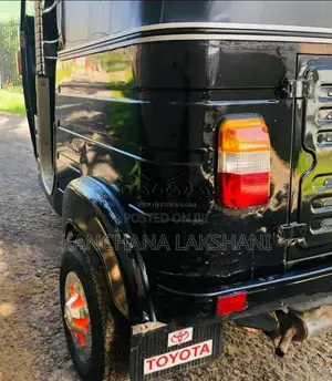 Bajaj 4 Stroke 2010 Three Wheel (Used)