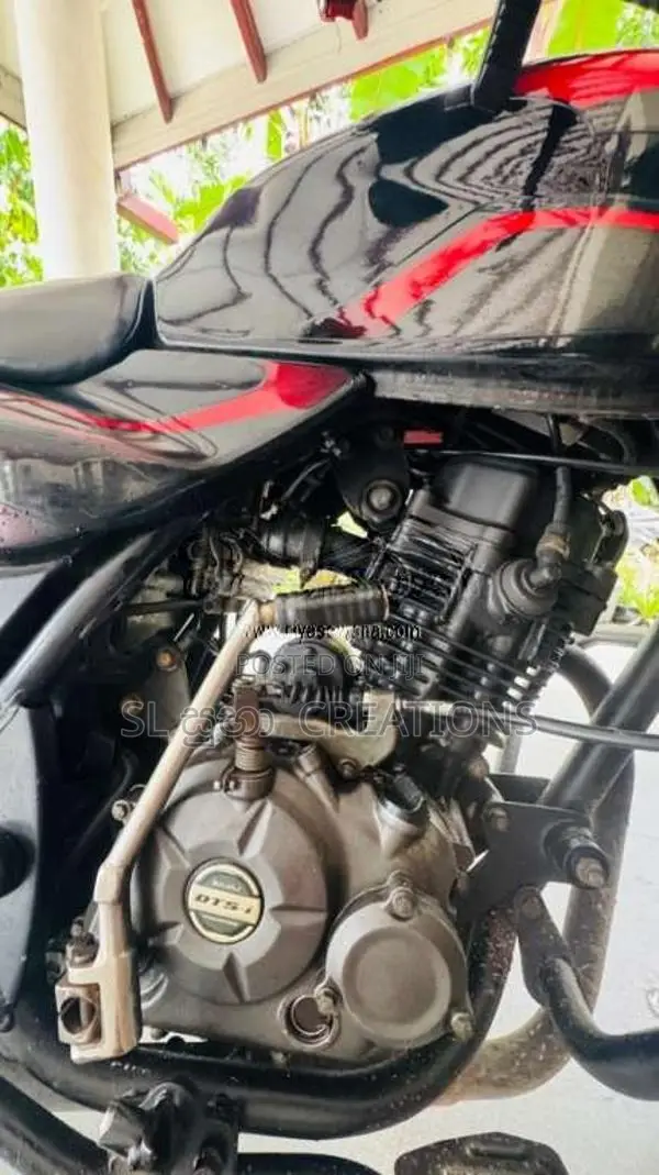 Bajaj Discover 2013 Motorbike (Used)