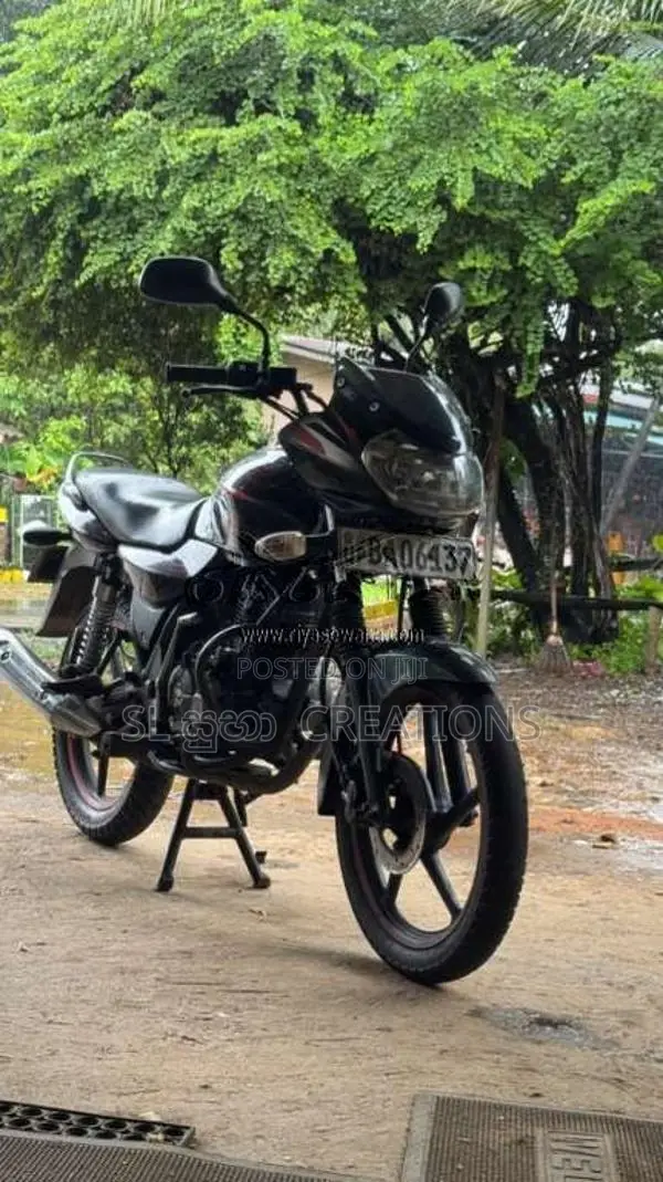 Bajaj Discover 2013 Motorbike (Used)