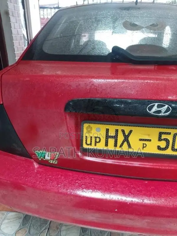 Hyundai  2000 Car (Used)