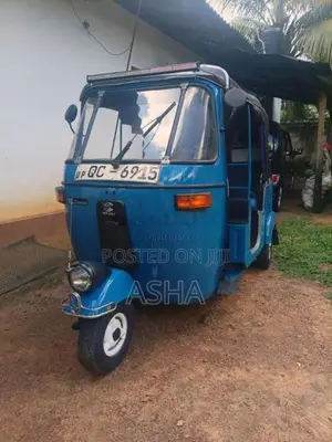 Bajaj 2 Stroke 2005 Three Wheel (Used)