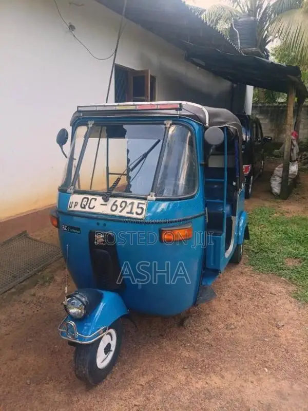 Bajaj 2 Stroke 2005 Three Wheel (Used)