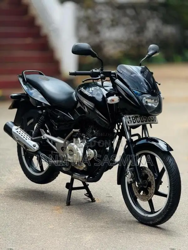 Bajaj Pulsar 150 2015 Motorbike (Used)