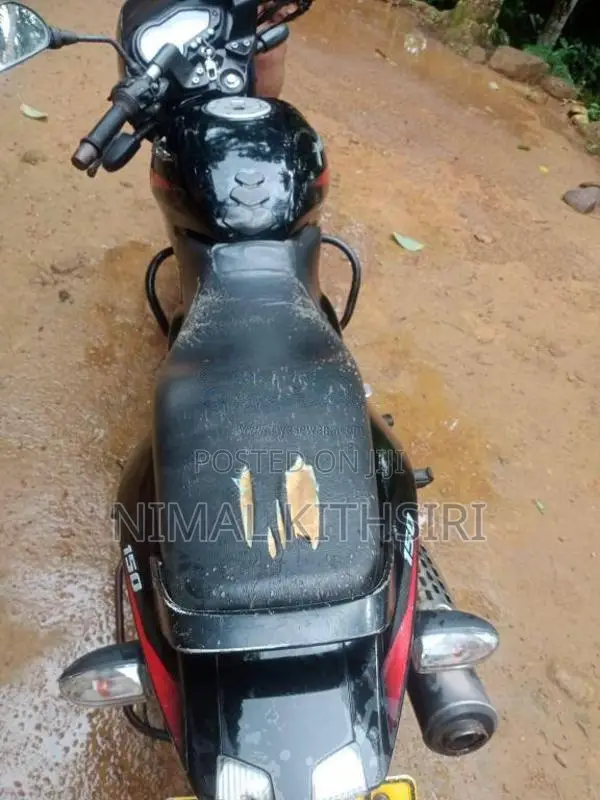 Bajaj Pulsar 2017 Motorbike (Used)