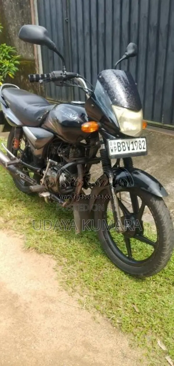 Bajaj Platina 2014 Motorbike (Used)
