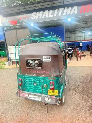 Bajaj 2 stroke 2006 Three Wheel (Used)
