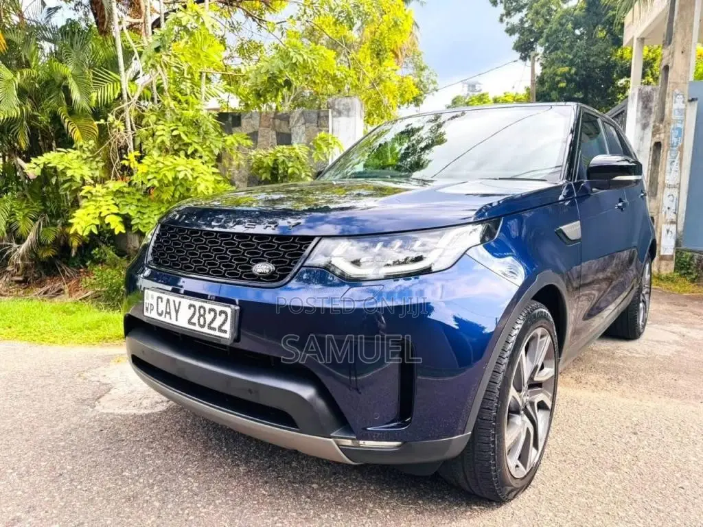 Land-Rover Discovery 5 2017 SUV (Used)