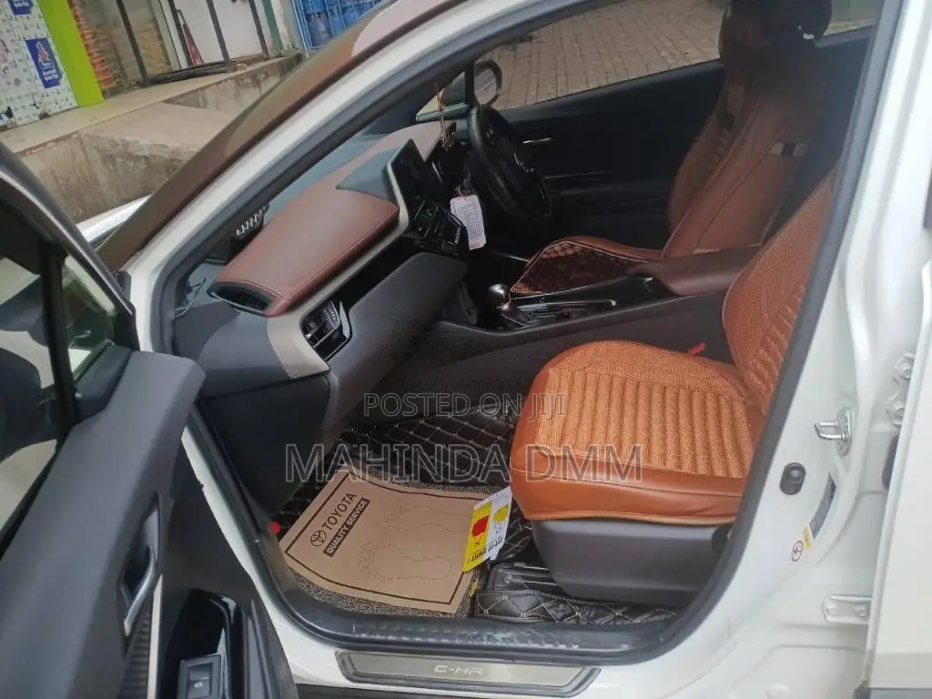 Toyota CHR 2019 SUV (Used)