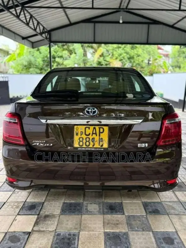 Toyota Axio G Grade 2016 Car (Used)