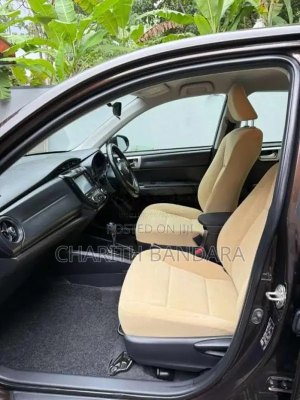 Toyota Axio G Grade 2016 Car (Used)