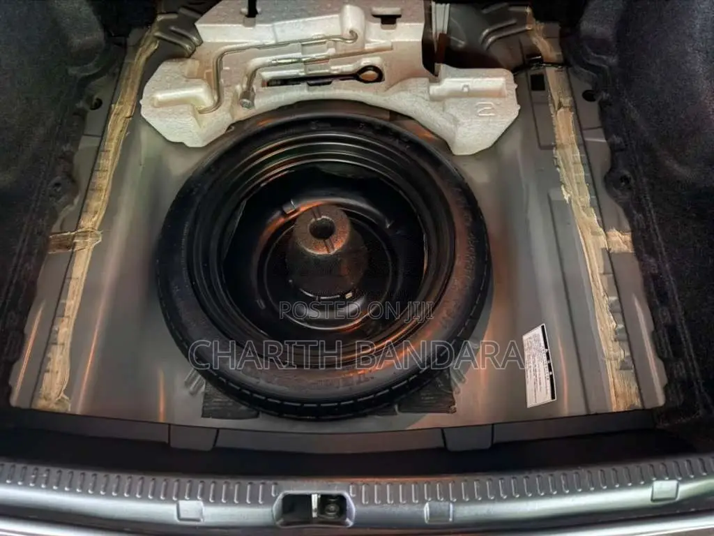 Toyota Axio G Grade 2016 Car (Used)