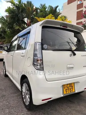Suzuki 2014 2015 Car (Used)