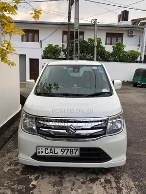 Suzuki 2014 2015 Car (Used)