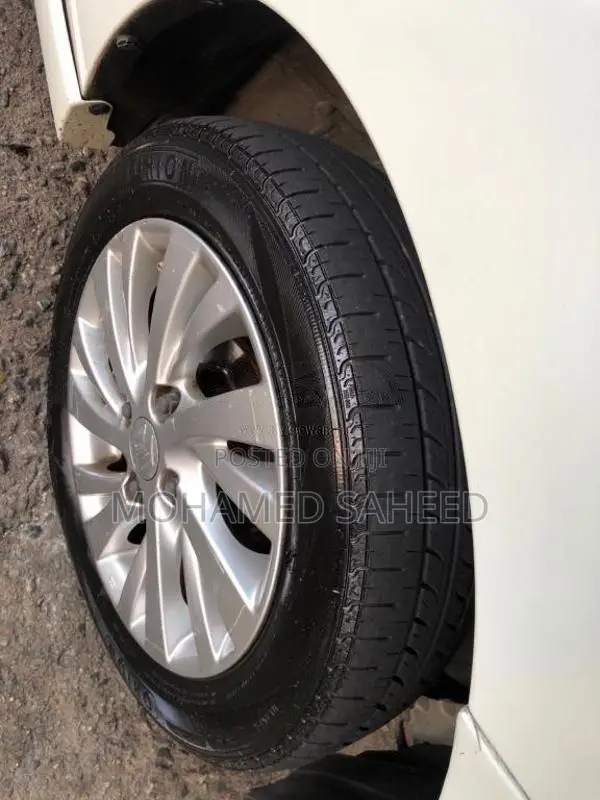 Suzuki 2014 2015 Car (Used)