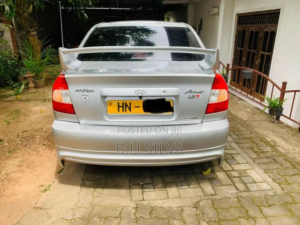 Hyundai Accent 2003 Car (Used)