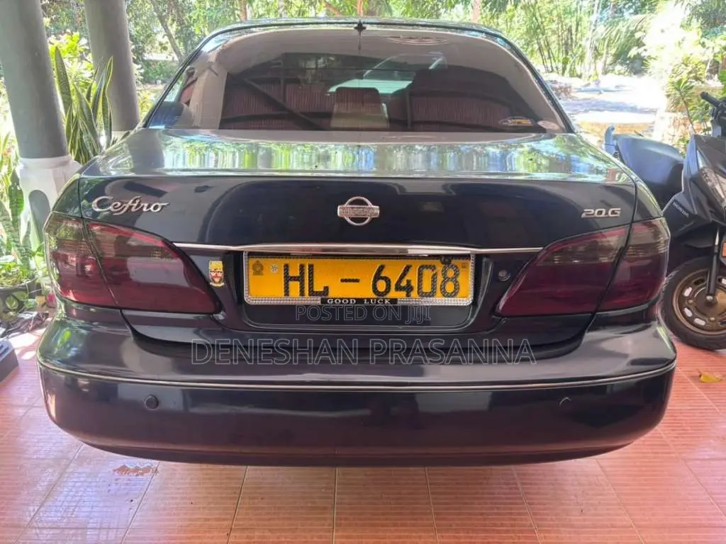 Nissan Cefiro 2000 Car (Used)