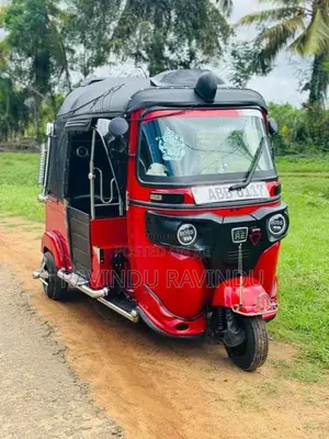 Bajaj RE 2015 Three Wheel (Used)