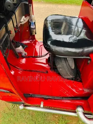 Bajaj RE 2015 Three Wheel (Used)