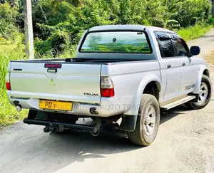 Mitsubishi L200 Strada Trojan 2007 Pickup (Used)
