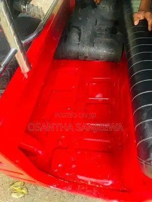 Bajaj 4stok 2011 Three Wheel (Used)