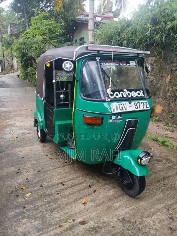 Bajaj RE 2 Stroke 2002 Three Wheel (Used)