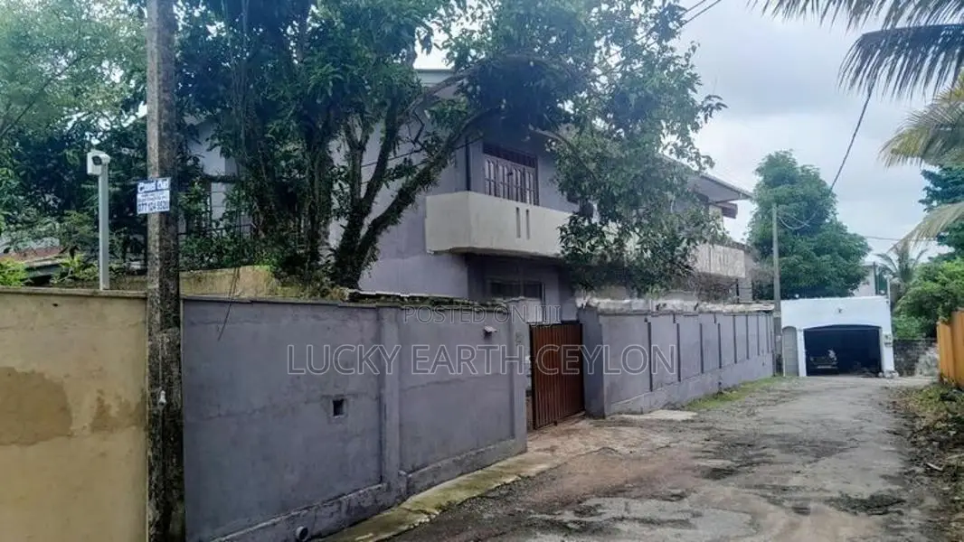 Nawala 2 Story Large House For Rent (hotel/staff/boarding) (MG1343)