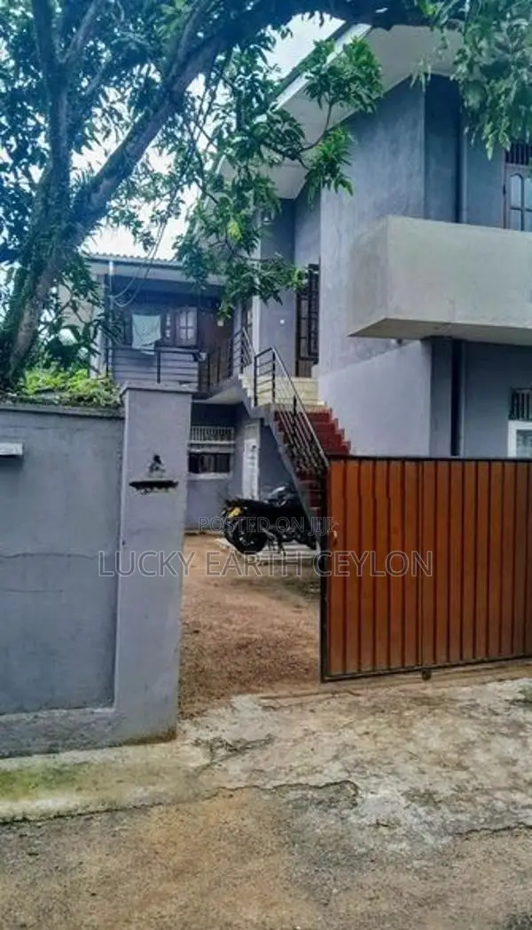 Nawala 2 Story Large House For Rent (hotel/staff/boarding) (MG1343)