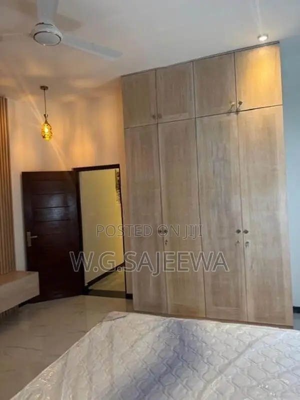 Brand new luxury furniture house for sale in Daluwakotuwa, Negombo