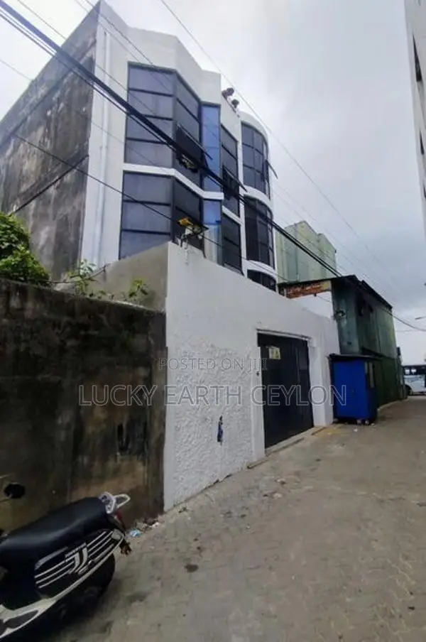 Colombo 3, Unfurnished,3 Story Commercial property For Rent (MG1387)