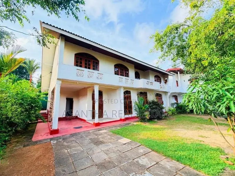 (AFA456) 2-Storey House for Sale – Arawala Road Pannipitiya