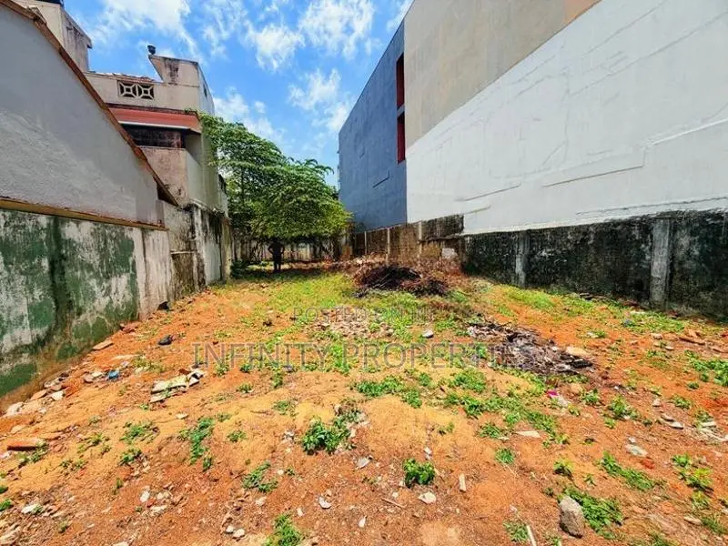 (AFA462) 17 Perch Property for Sale – Facing Initium Road Dehiwala