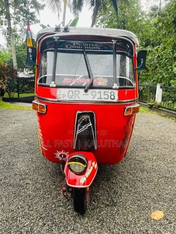Bajaj RE 2008