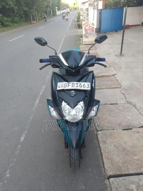 Yamaha Ray ZR 2017