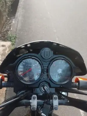 Bajaj CT100 ct 100 2024