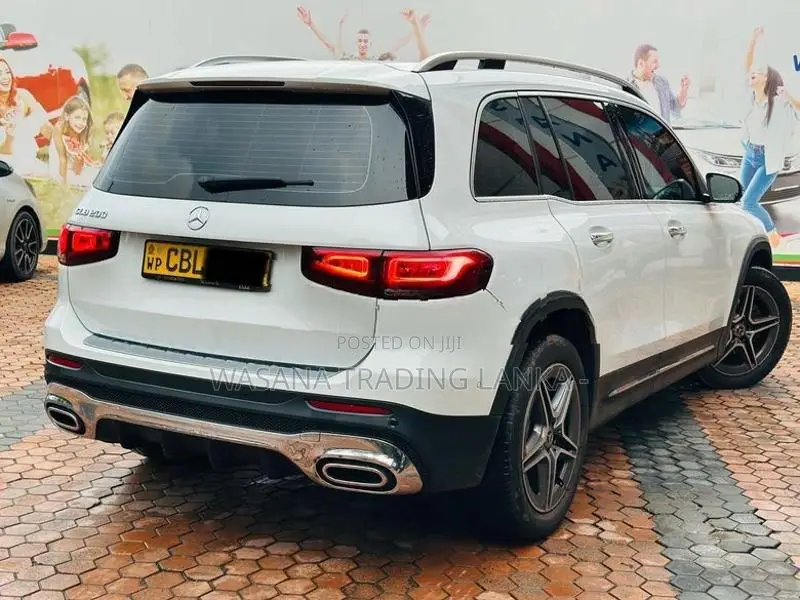 Mercedes Benz GLB 200 Premium Plus 2020