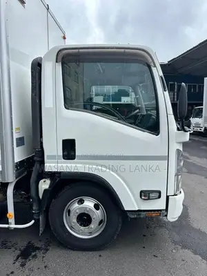 Isuzu Elf Full Body Freezer 2019
