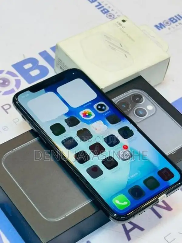Apple iPhone 11 Pro 512GB (Used)
