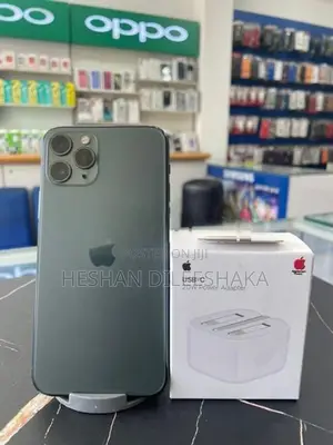 Apple iPhone 11 Pro 512GB (Used)