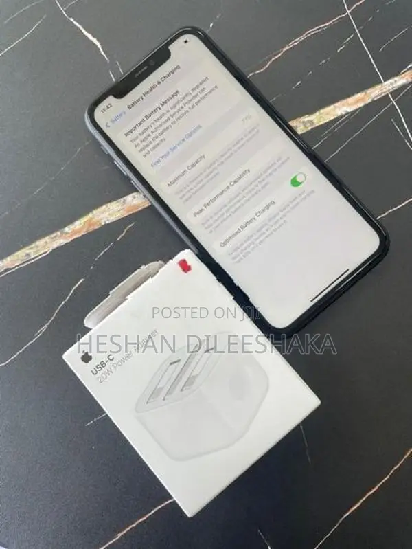 Apple iPhone 11 128GB (Used)