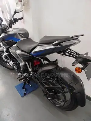 Bajaj Pulsar NS200 2026
