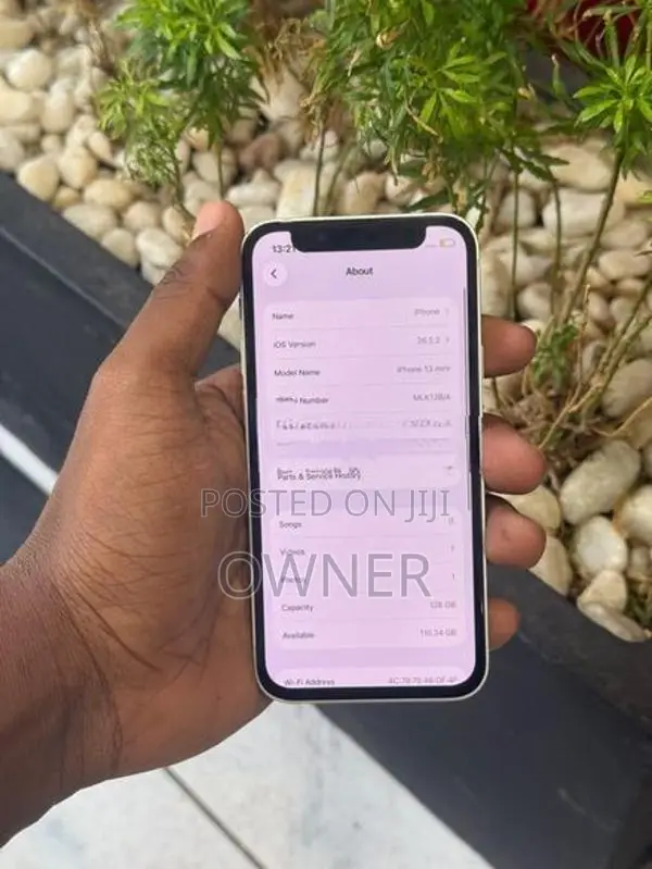 Apple iPhone 13 mini (Used)